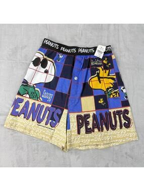 Vintage Peanuts Snoopy Boxer Shorts All Over Print Size M Canada Made Deadstock